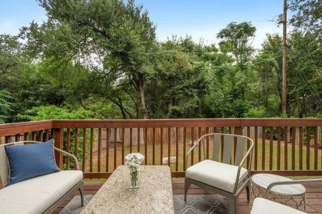 Charming 2 Bedroom Unit With Large Yard Austin Exterior foto